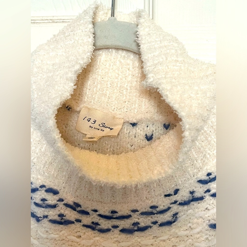 # Cozy blue/white chenille turtleneck sweater XL - Picture 2 of 5